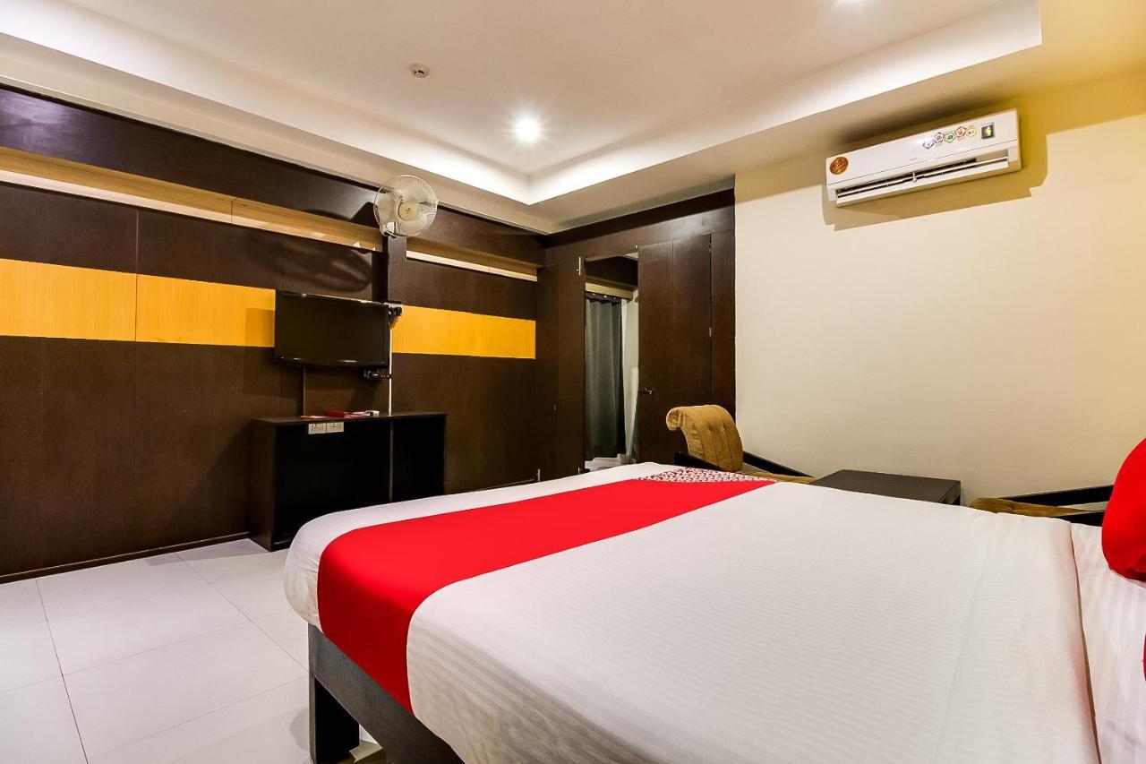 Oyo Flagship 9115 Hotel Udayee International Tirupati Buitenkant foto